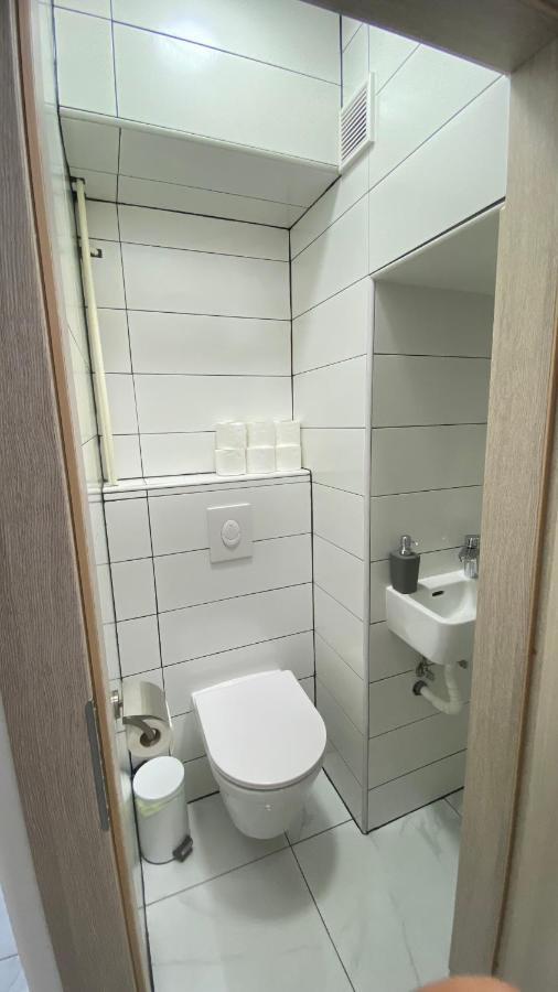 M.B.A. Apartments Karlovac Buitenkant foto